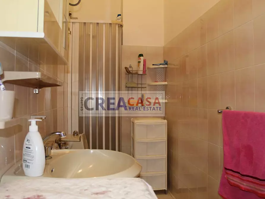 Immagine 23 di Appartamento in vendita  in Via Sparagonà a Santa Teresa Di Riva