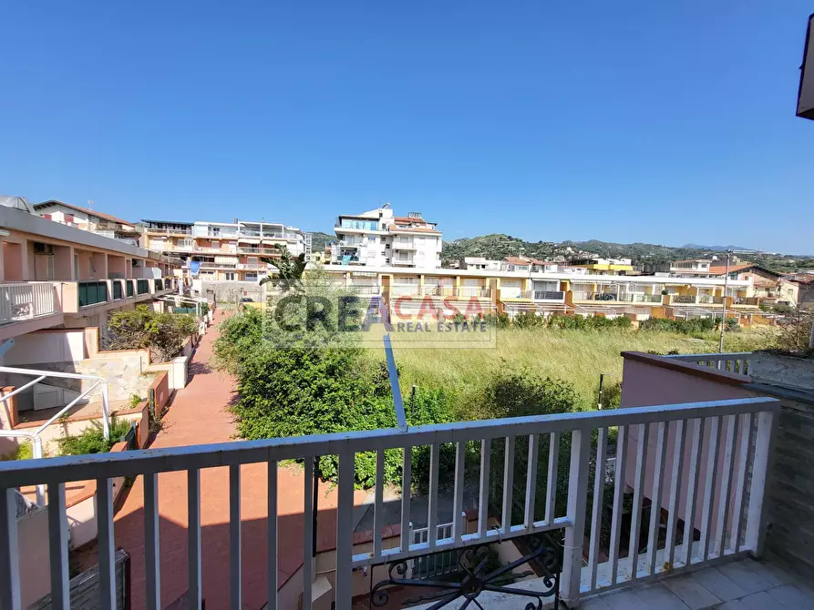 Immagine 35 di Appartamento in vendita  in Via Sebastiano Famulari a Santa Teresa Di Riva