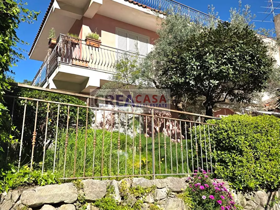 Immagine 4 di Villa in vendita  in c.da Postoleone a Graniti