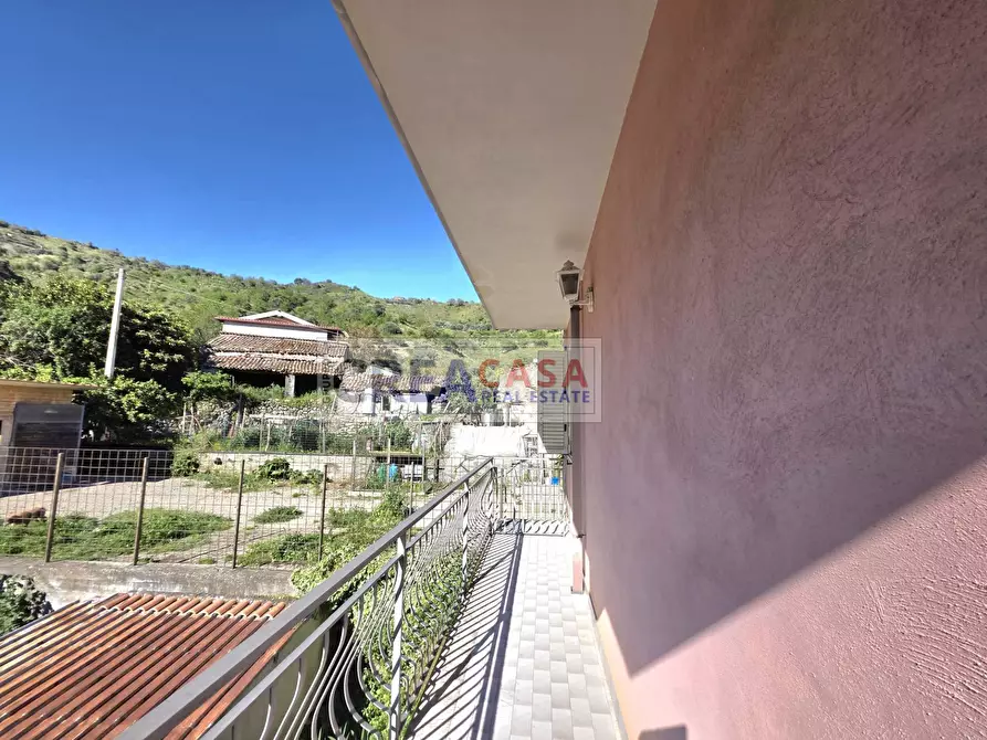 Immagine 54 di Villa in vendita  in c.da Postoleone a Graniti