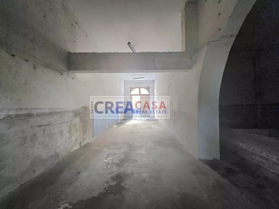 Immagine 8 di Palazzo in vendita  in via San Giuliano a Giarre