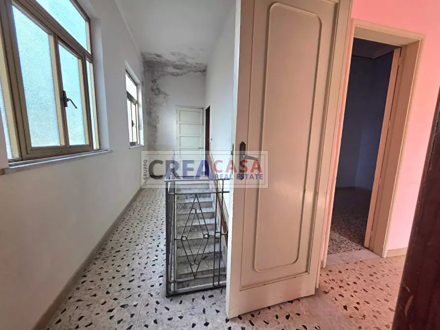 Immagine 10 di Palazzo in vendita  in via San Giuliano a Giarre