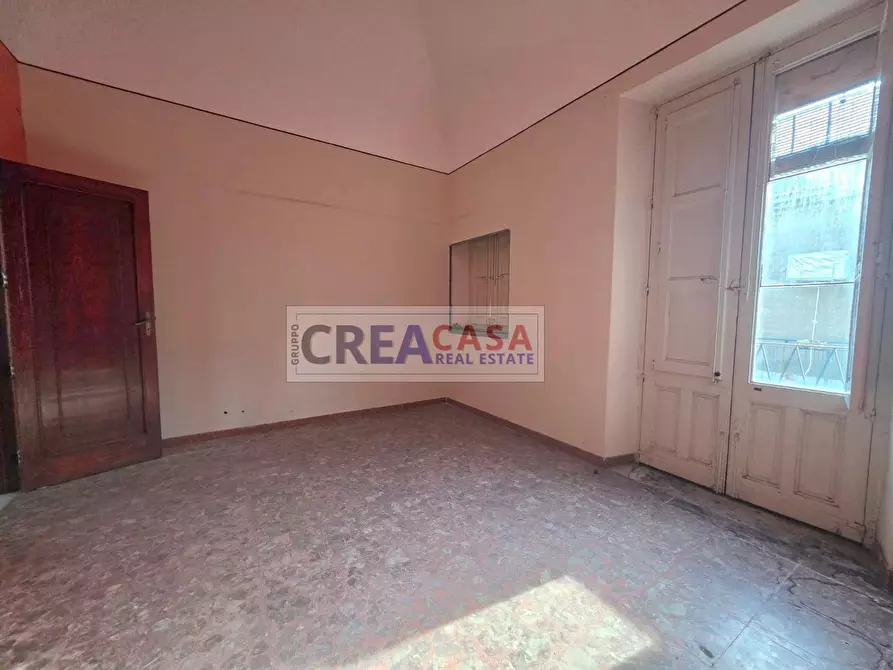Immagine 18 di Palazzo in vendita  in via San Giuliano a Giarre