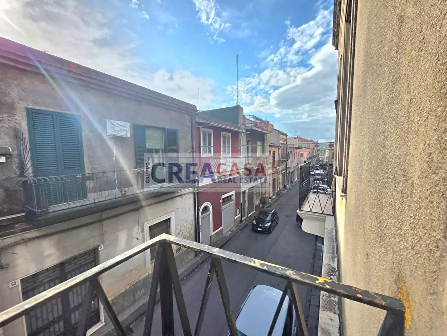 Immagine 21 di Palazzo in vendita  in via San Giuliano a Giarre