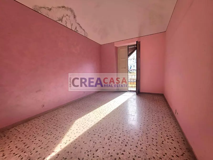 Immagine 23 di Palazzo in vendita  in via San Giuliano a Giarre