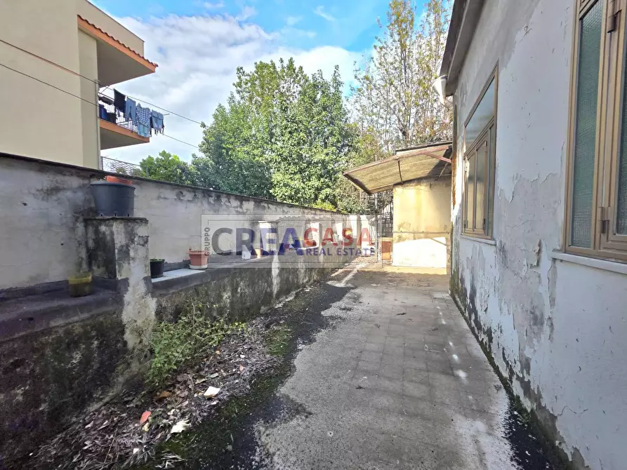 Immagine 36 di Palazzo in vendita  in via San Giuliano a Giarre