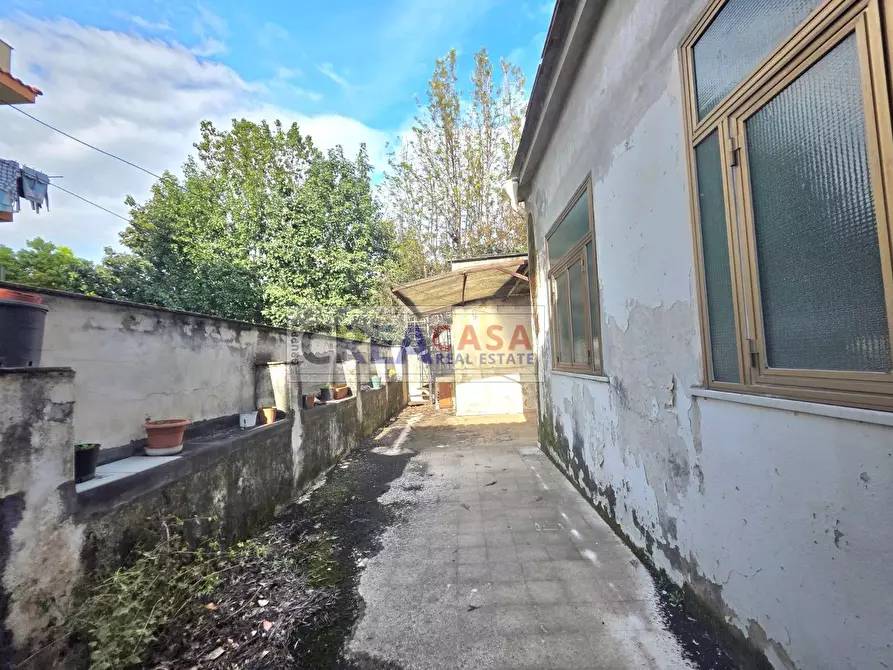 Immagine 37 di Palazzo in vendita  in via San Giuliano a Giarre