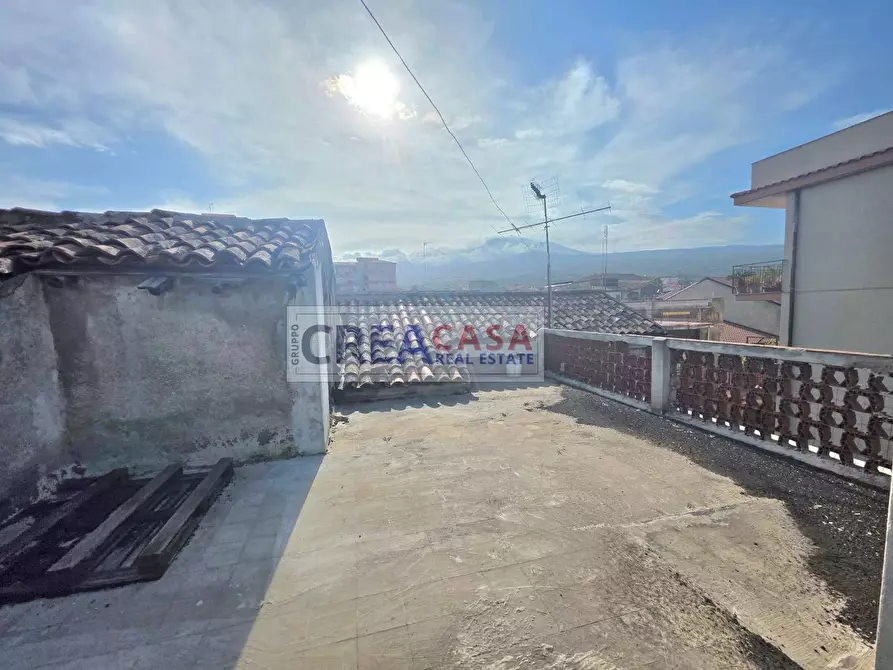 Immagine 59 di Palazzo in vendita  in via San Giuliano a Giarre
