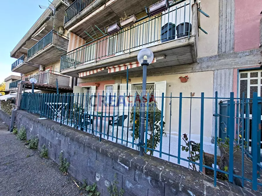Immagine 12 di Appartamento in vendita  in via della Pace a Calatabiano