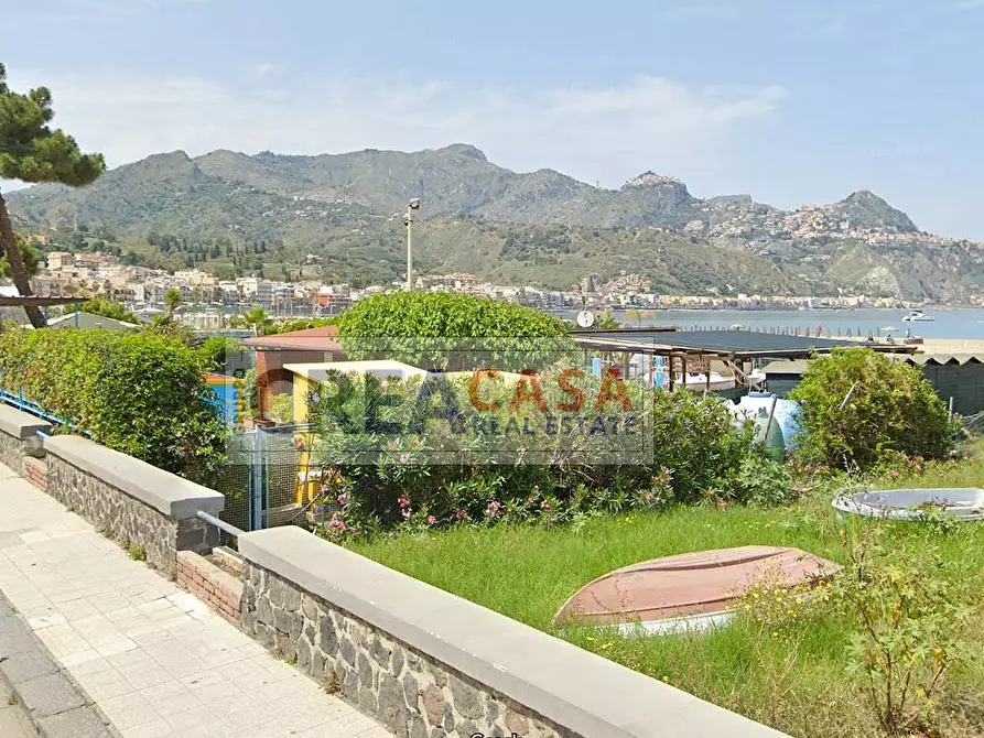 Immagine 13 di Appartamento in affitto  in Via schisò a Giardini-Naxos