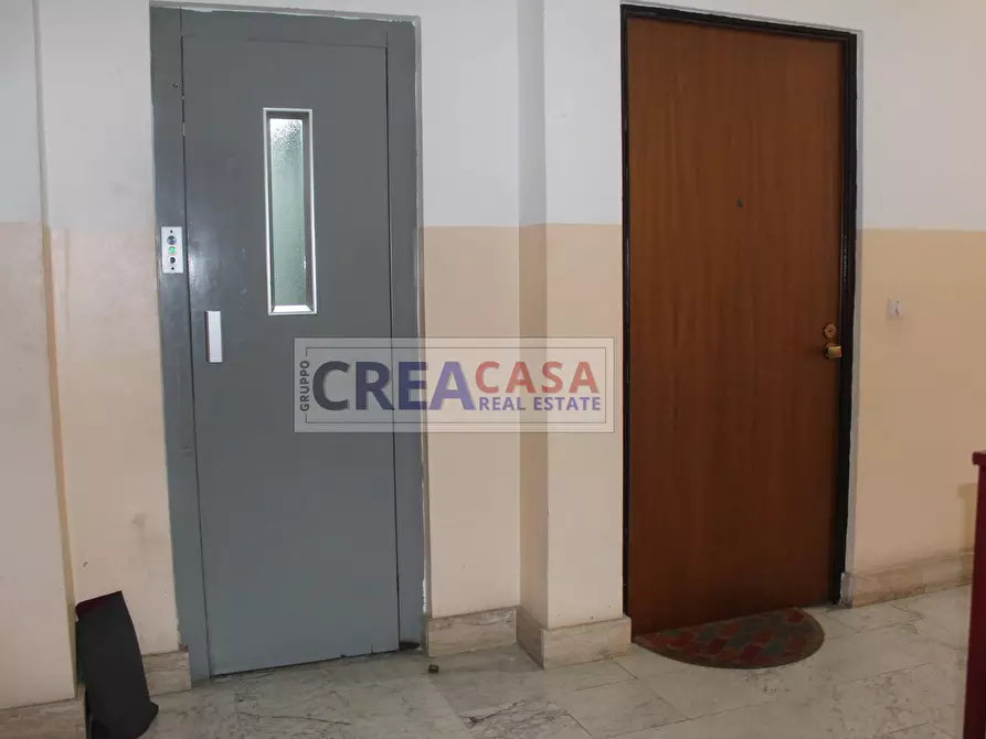 Immagine 9 di Appartamento in vendita  in Via Sparagonà a Santa Teresa Di Riva