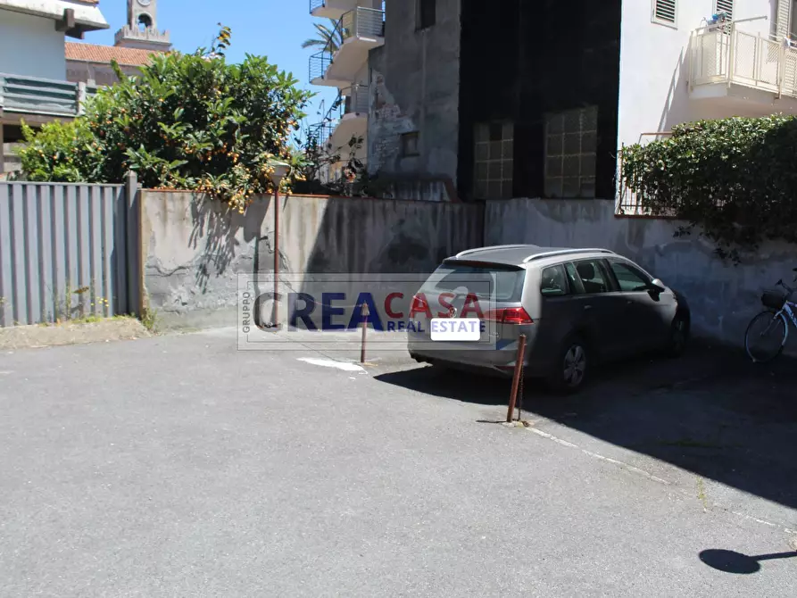 Immagine 46 di Appartamento in vendita  in Via Sparagonà a Santa Teresa Di Riva