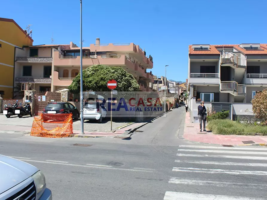 Immagine 56 di Appartamento in vendita  in Via Sparagonà a Santa Teresa Di Riva