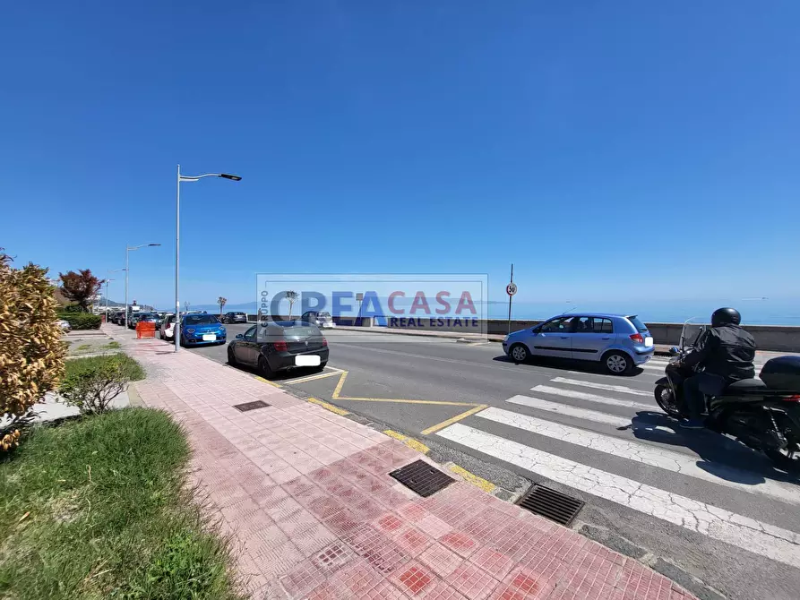 Immagine 57 di Appartamento in vendita  in Via Sparagonà a Santa Teresa Di Riva