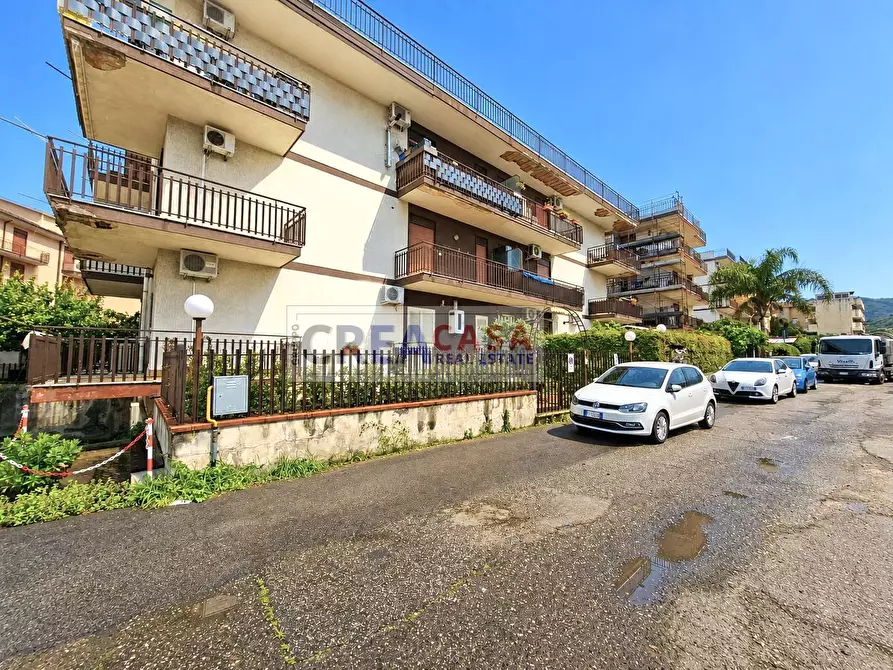 Immagine 5 di Appartamento in vendita  in Via Pirato a Calatabiano