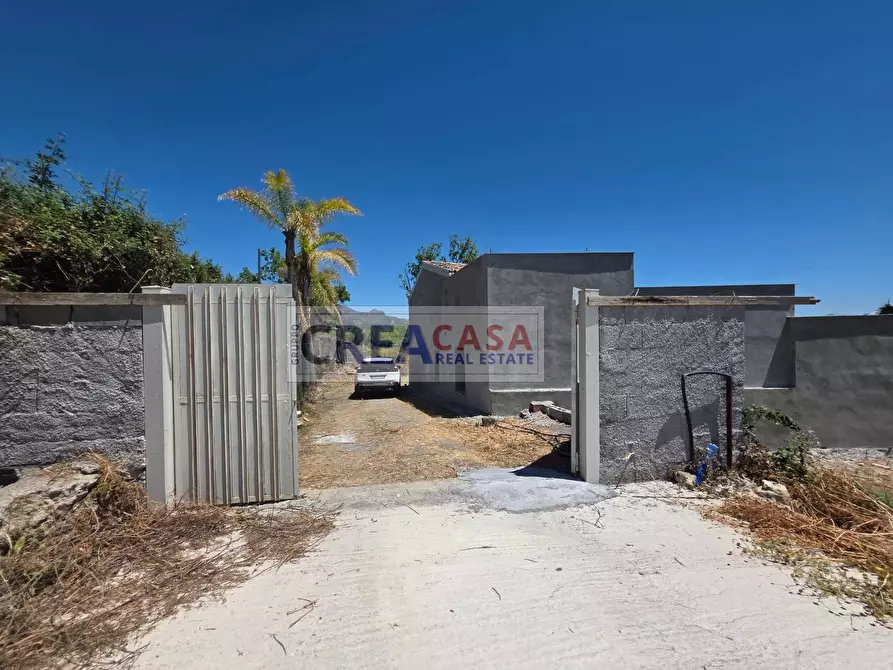 Immagine 8 di Villa in vendita  in via San Marco a Calatabiano