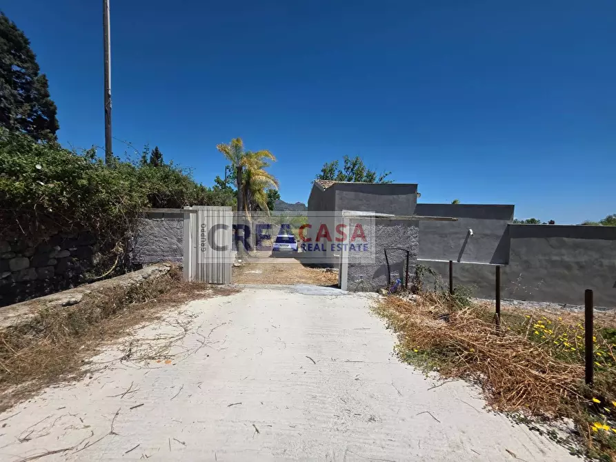 Immagine 17 di Villa in vendita  in via San Marco a Calatabiano