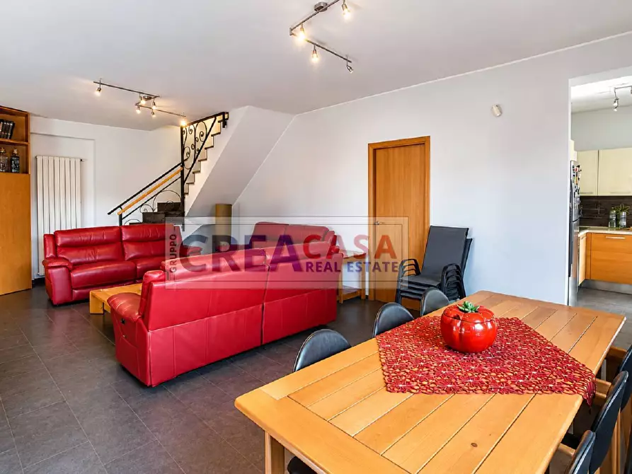 Immagine 6 di Villa in vendita  in VIA TROPEA a Aci Sant'antonio