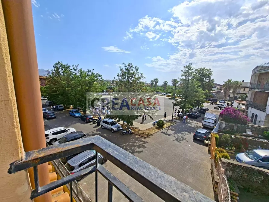 Immagine 2 di Appartamento in vendita  in Via Luigi Rizzo a Fiumefreddo Di Sicilia