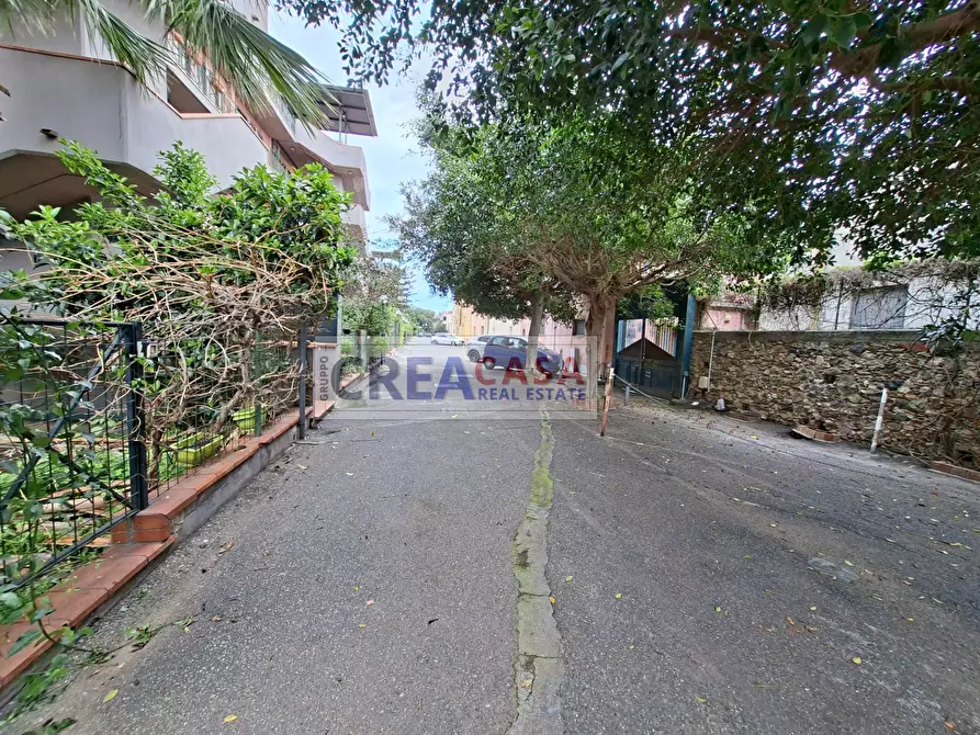 Immagine 2 di Box auto in vendita  in via Francavilla a Taormina