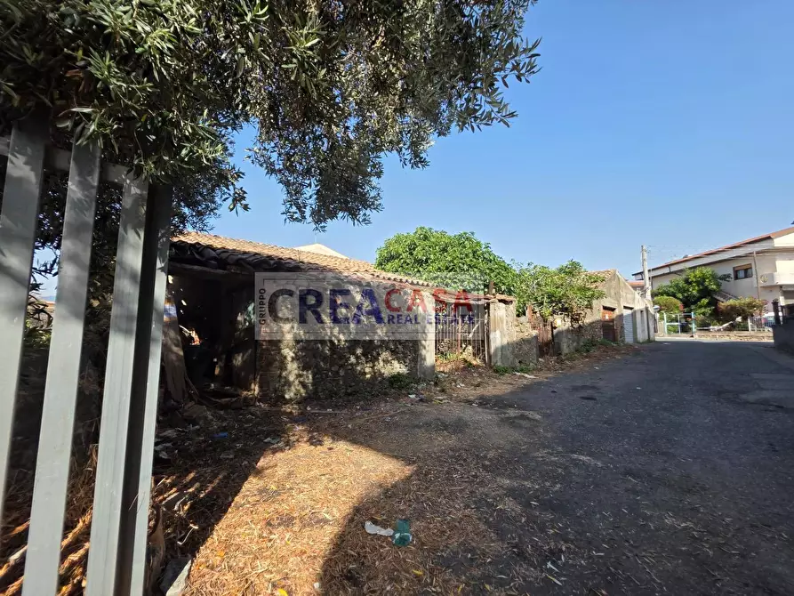 Immagine 4 di Rustico / casale in vendita  in via Pasteria a Calatabiano