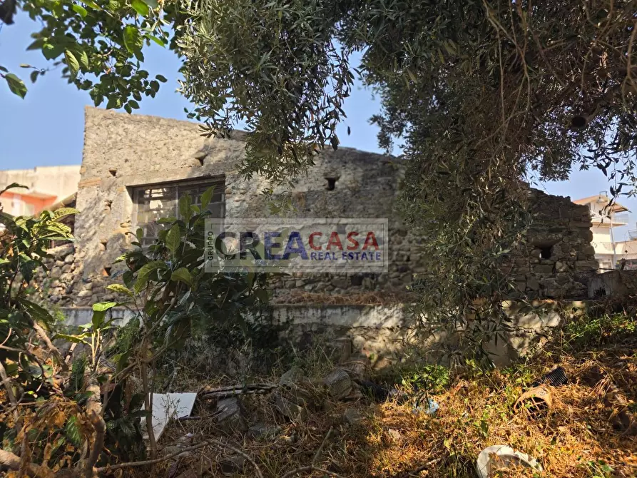 Immagine 25 di Terreno agricolo in vendita  in via Nazionale a Calatabiano