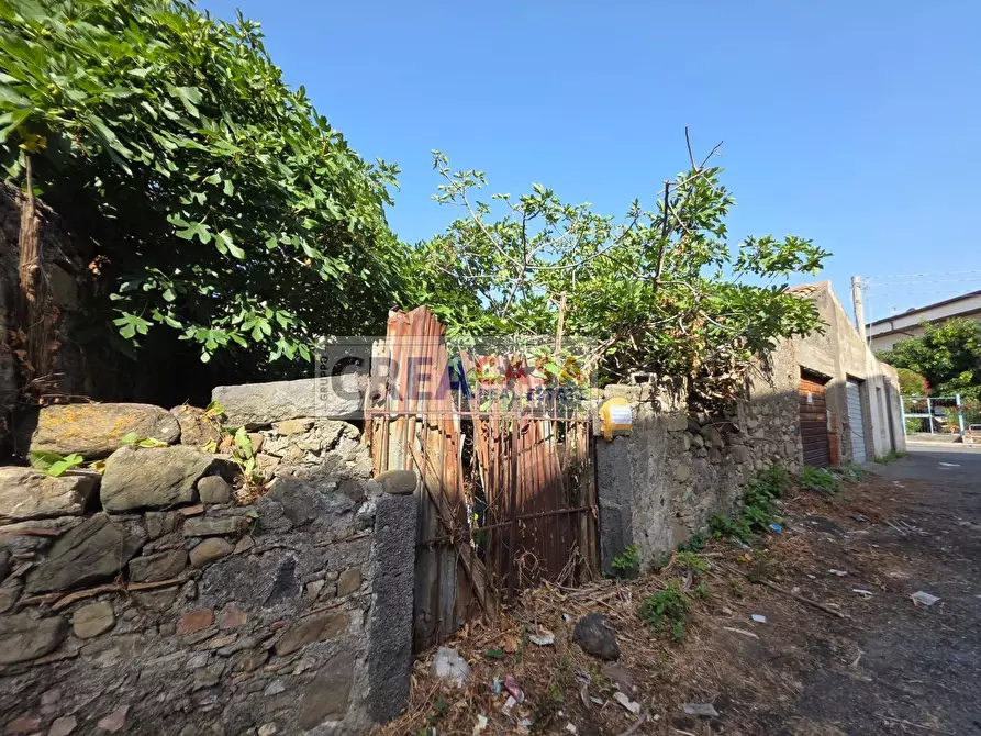 Immagine 6 di Rustico / casale in vendita  in via Pasteria a Calatabiano