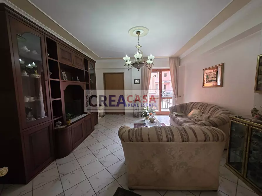 Immagine 5 di Appartamento in vendita  in via Calatabiano Pasteria a Calatabiano