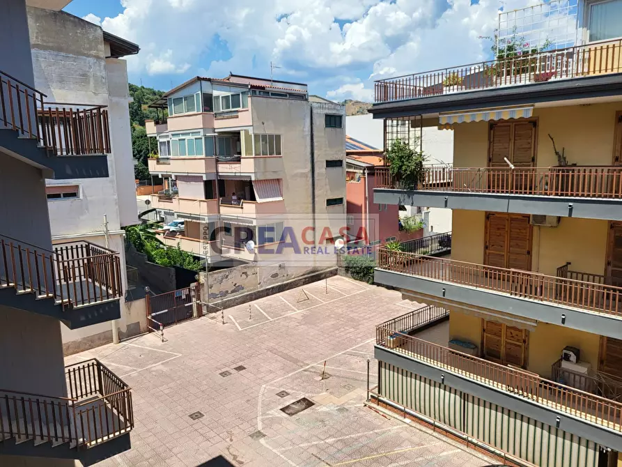 Immagine 17 di Appartamento in vendita  in Lungomare a Antillo