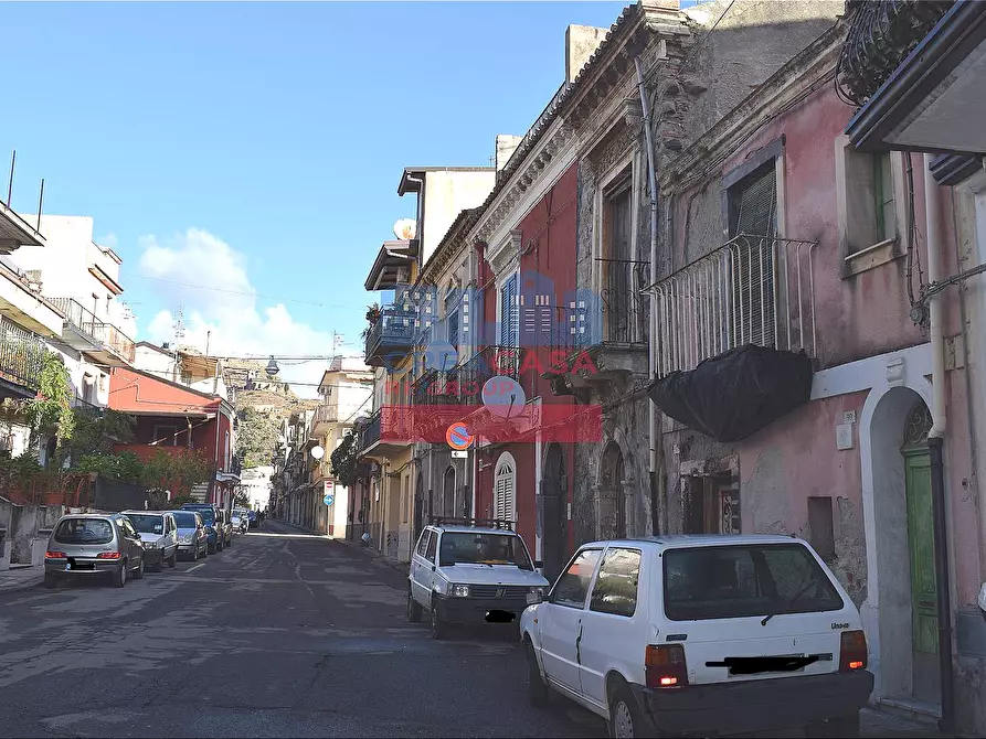 Immagine 3 di Casa indipendente in vendita  in via Umberto a Calatabiano