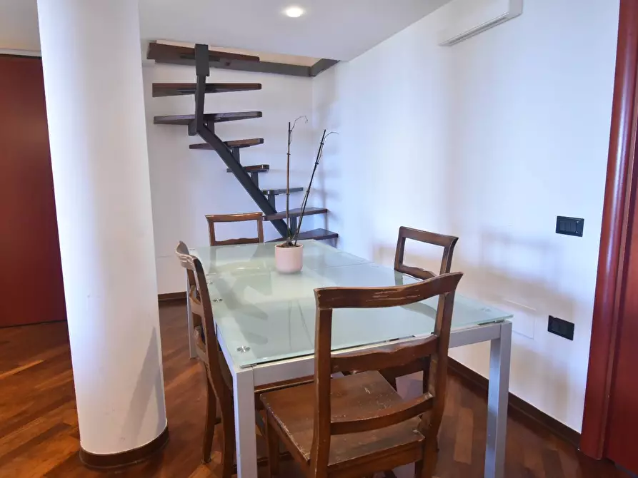 Immagine 7 di Appartamento in vendita  a Quartu Sant'elena