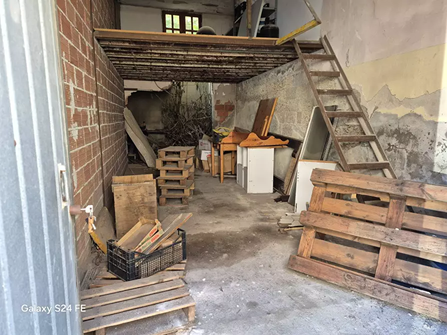 Immagine 3 di Box auto in vendita  a Quartu Sant'elena