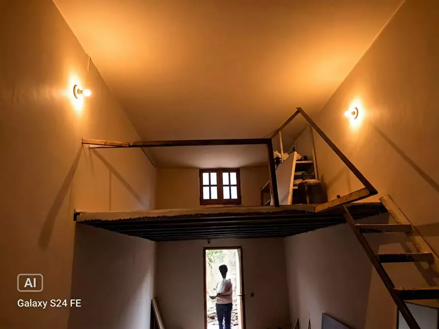 Immagine 4 di Box auto in vendita  a Quartu Sant'elena