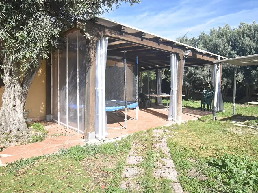 Immagine 9 di Terreno residenziale in vendita  a Quartu Sant'elena