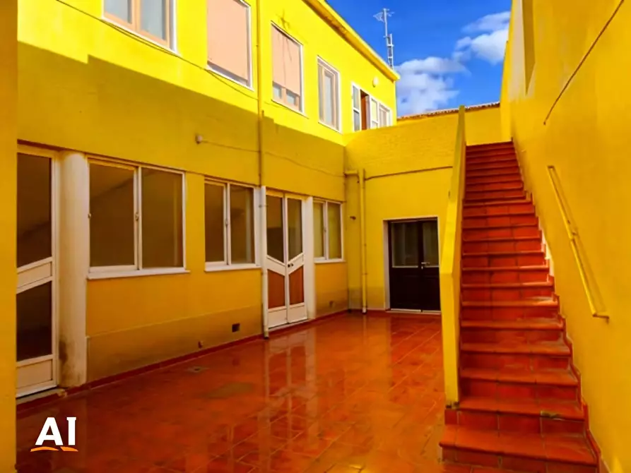 Immagine 1 di Casa indipendente in vendita  a Quartu Sant'elena