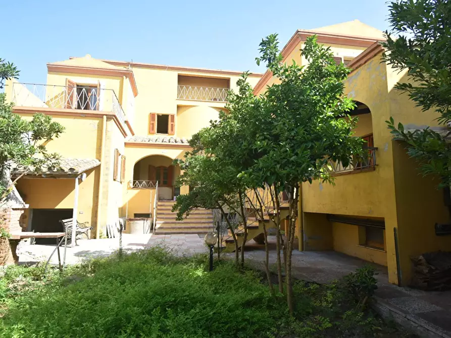 Immagine 12 di Casa indipendente in vendita  a Quartu Sant'elena