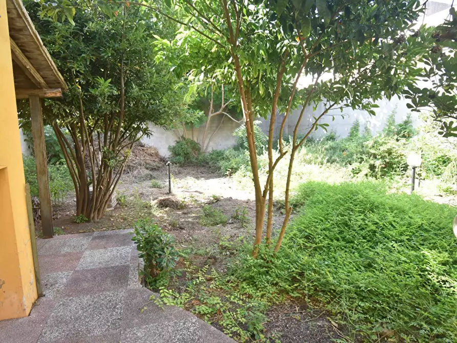 Immagine 19 di Casa indipendente in vendita  a Quartu Sant'elena