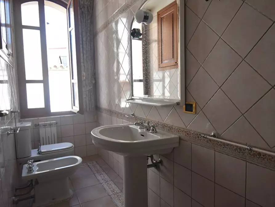 Immagine 39 di Casa indipendente in vendita  a Quartu Sant'elena