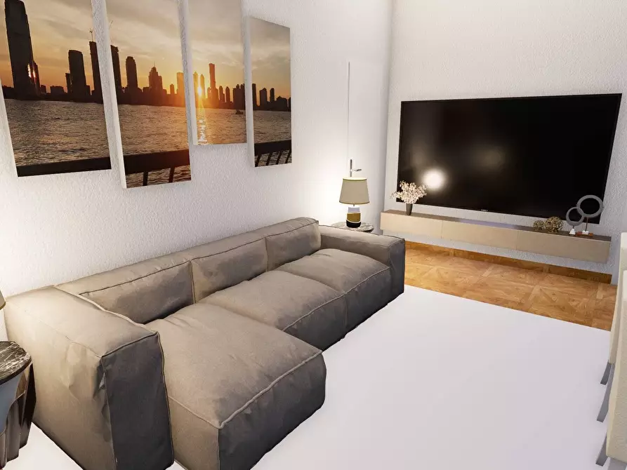 Immagine 5 di Locale commerciale in vendita  a Quartu Sant'elena