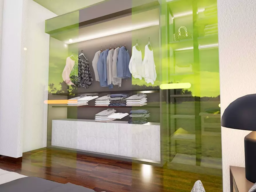 Immagine 50 di Locale commerciale in vendita  a Quartu Sant'elena