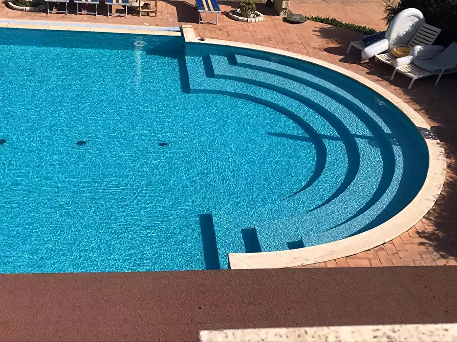 Immagine 10 di Villa in vendita  a Quartu Sant'elena