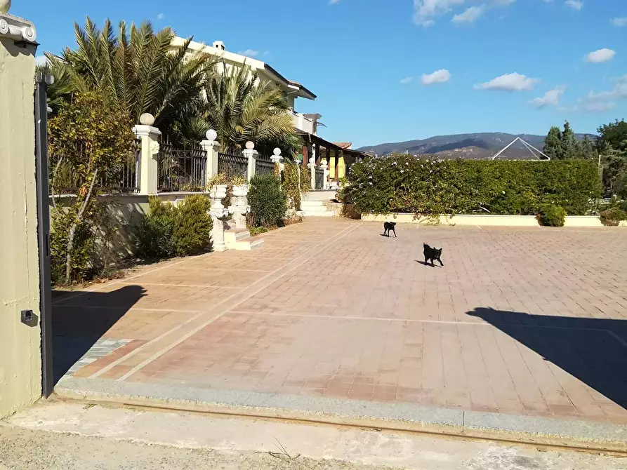 Immagine 22 di Villa in vendita  a Quartu Sant'elena