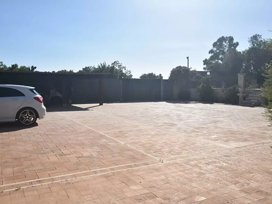 Immagine 24 di Villa in vendita  a Quartu Sant'elena
