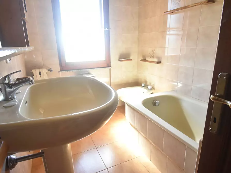 Immagine 30 di Villetta a schiera in vendita  a Quartu Sant'elena