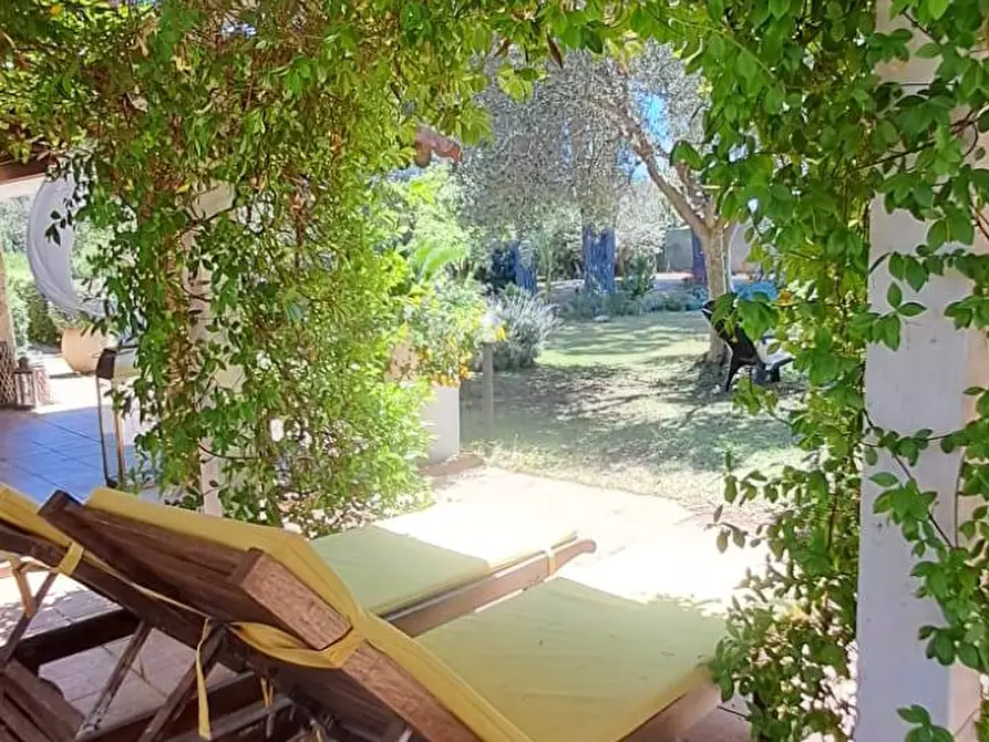 Immagine 14 di Villa in vendita  a Quartu Sant'elena