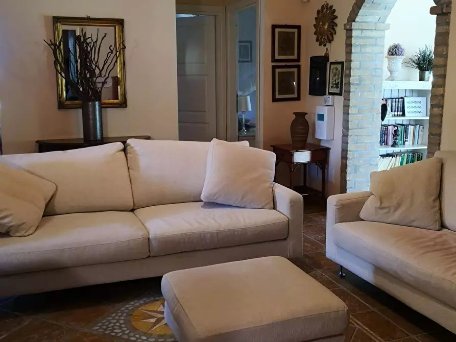 Immagine 42 di Villa in vendita  a Quartu Sant'elena