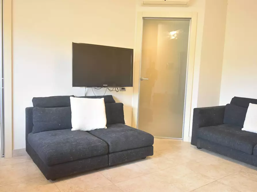 Immagine 7 di Appartamento in vendita  a Quartu Sant'elena