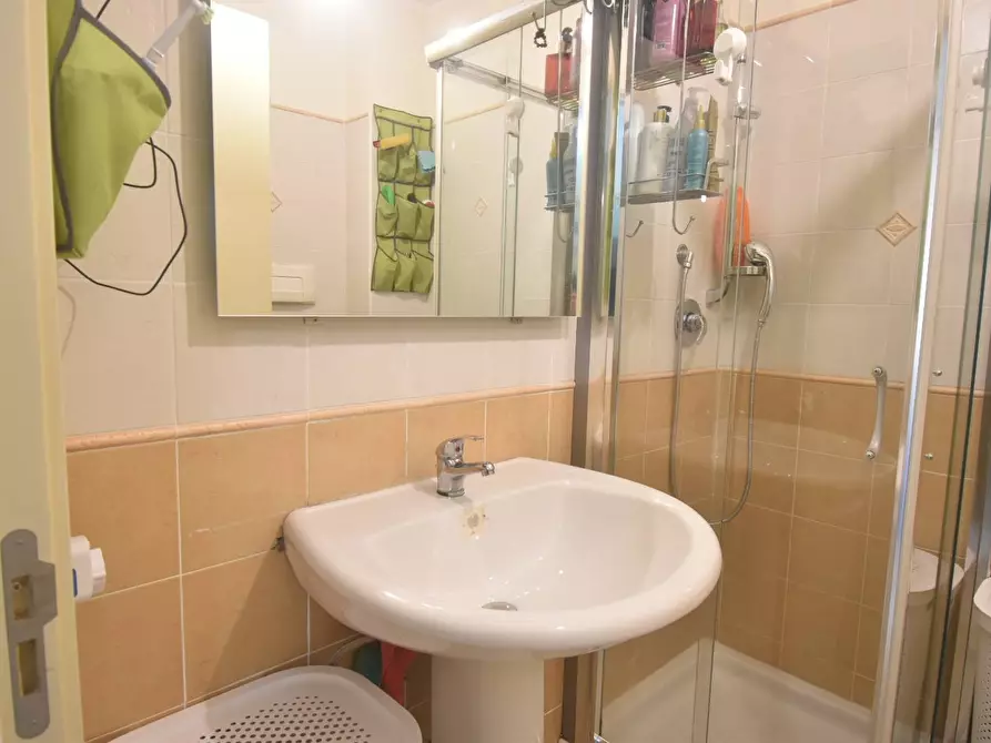 Immagine 21 di Appartamento in vendita  a Quartu Sant'elena