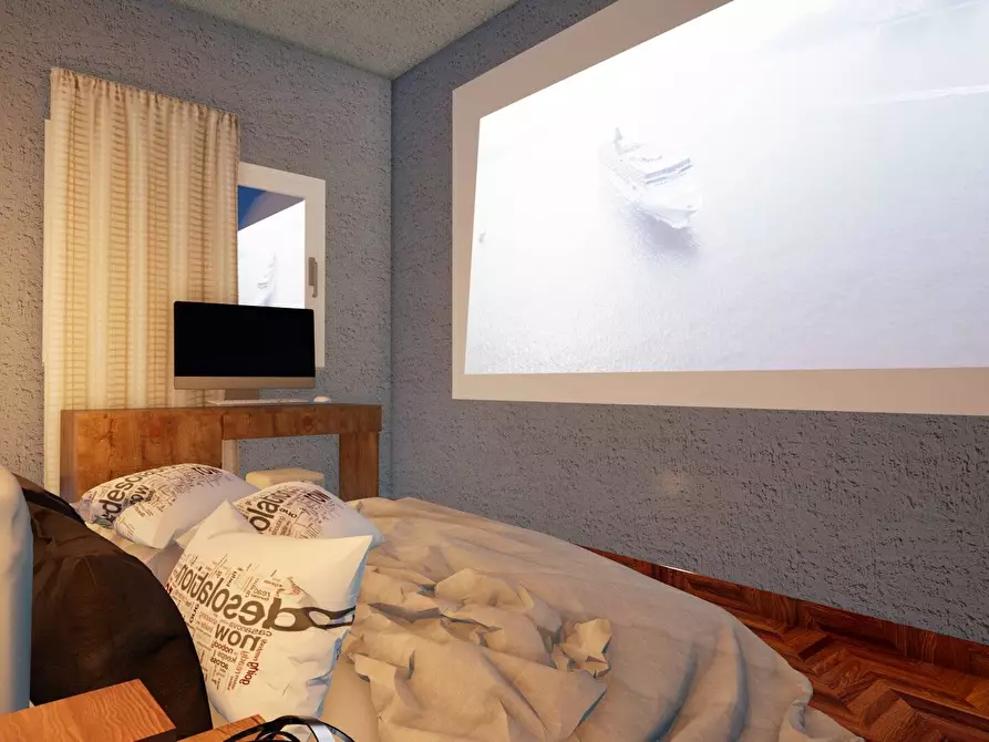 Immagine 17 di Locale commerciale in vendita  a Quartu Sant'elena