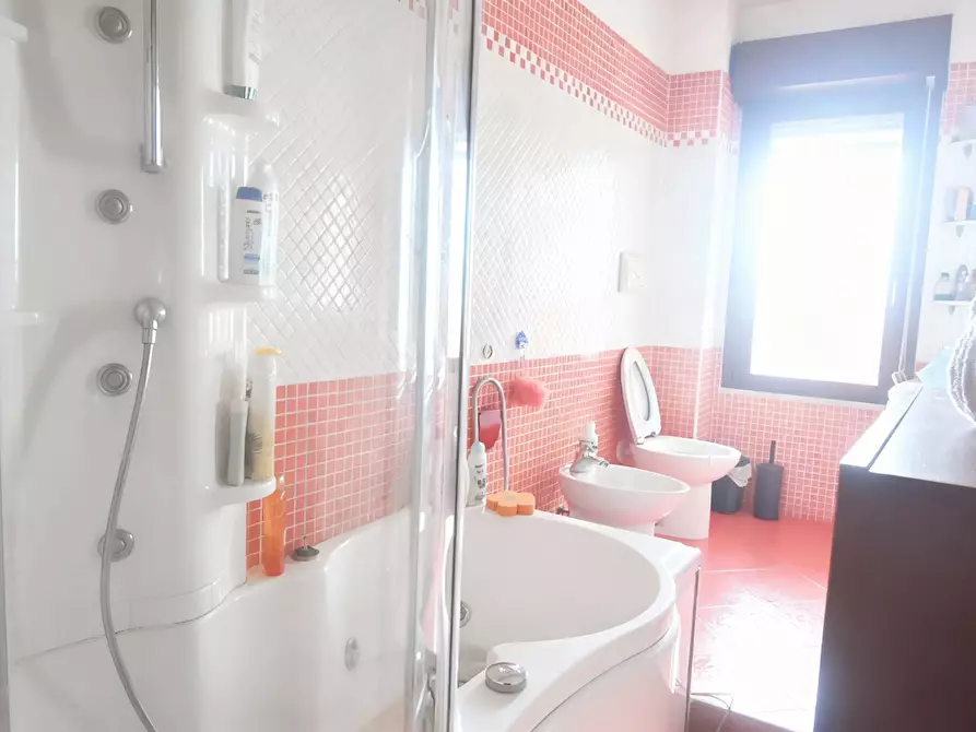 Immagine 5 di Appartamento in vendita  a Quartu Sant'elena